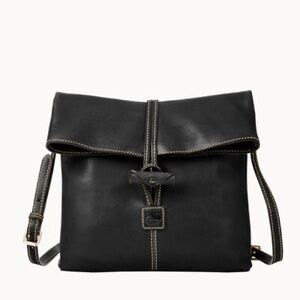 DOONEY & BOURKE FLORENTINE BLACK LEATHER SHOULDER BAG  Sleek polished leather